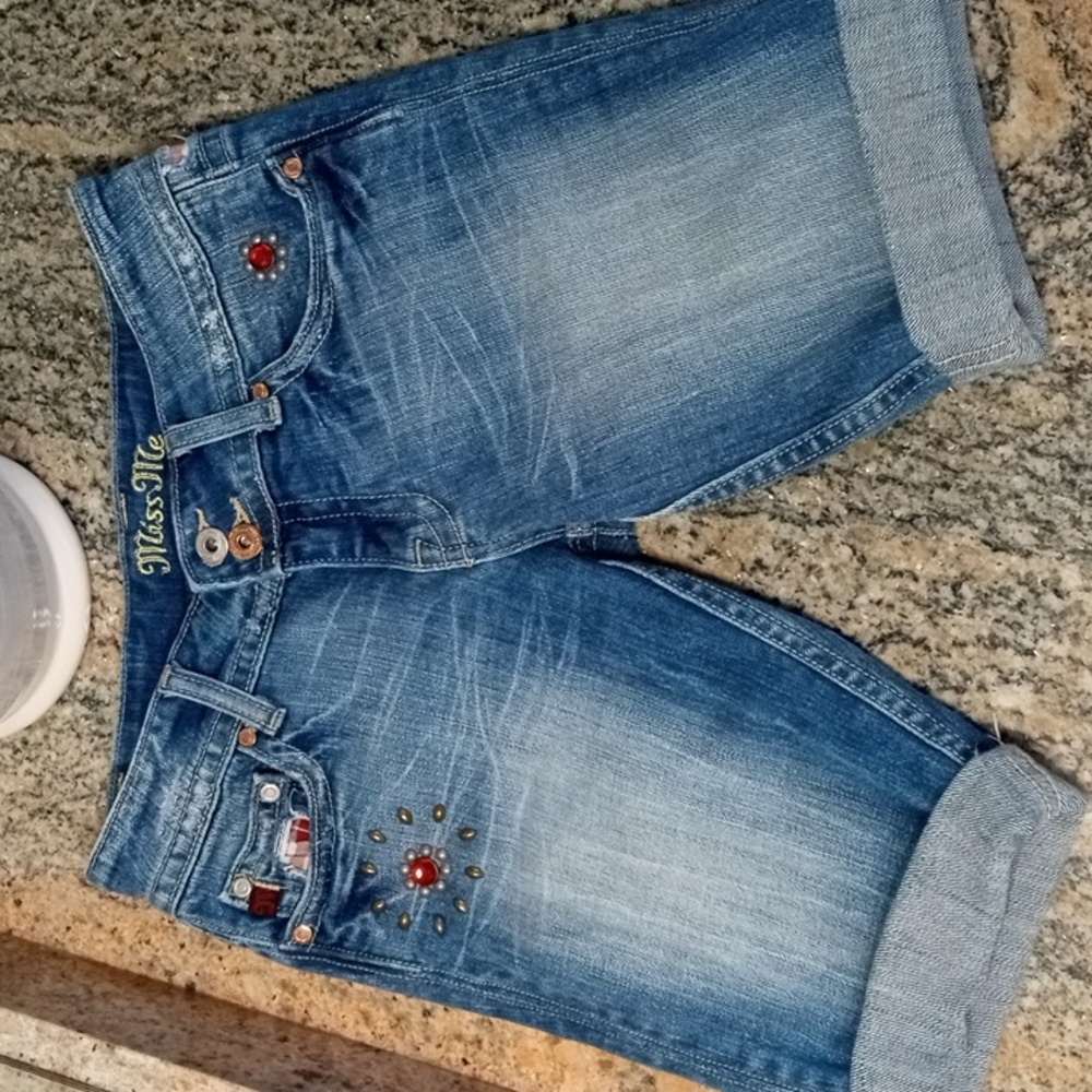 Miss Me Embellished Denim Shorts w/Cuffed Hem Size 26